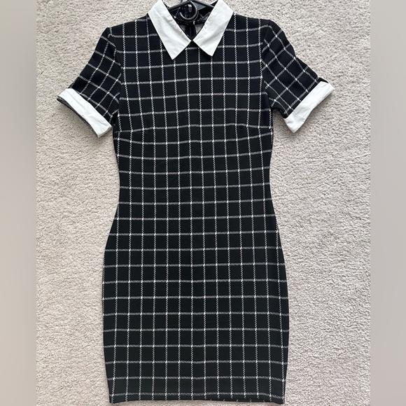 Collared plaid mini dress - Picture 9 of 9